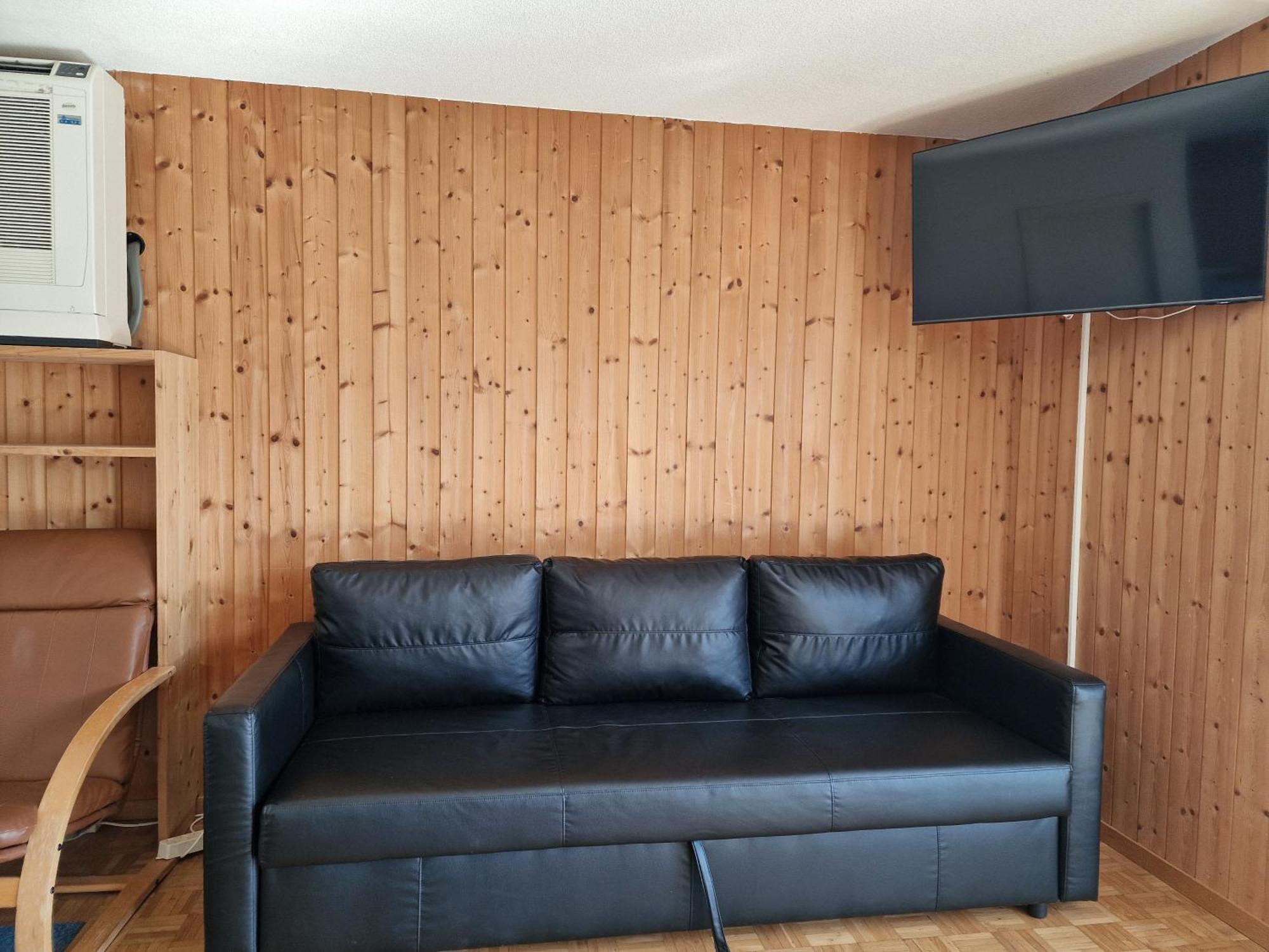 Lake Facing Studio Niederried bei Interlaken Exterior photo